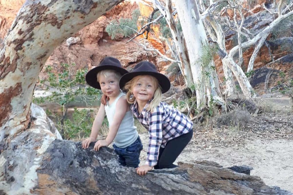 travel outback australia kids
