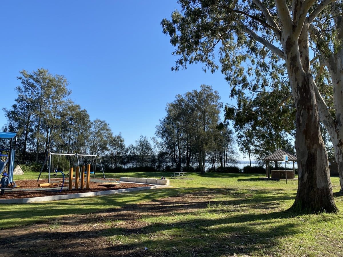 Best Picnic Spots in Lake Macquarie to Meet Up With Friends Newy with