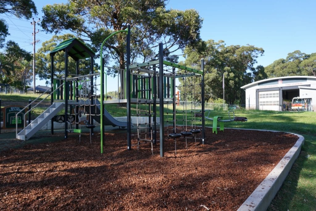 playground tingira heights fire station