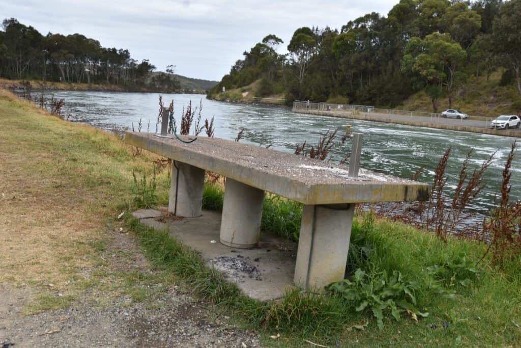 Myuna Bay Walk Lake Macquarie