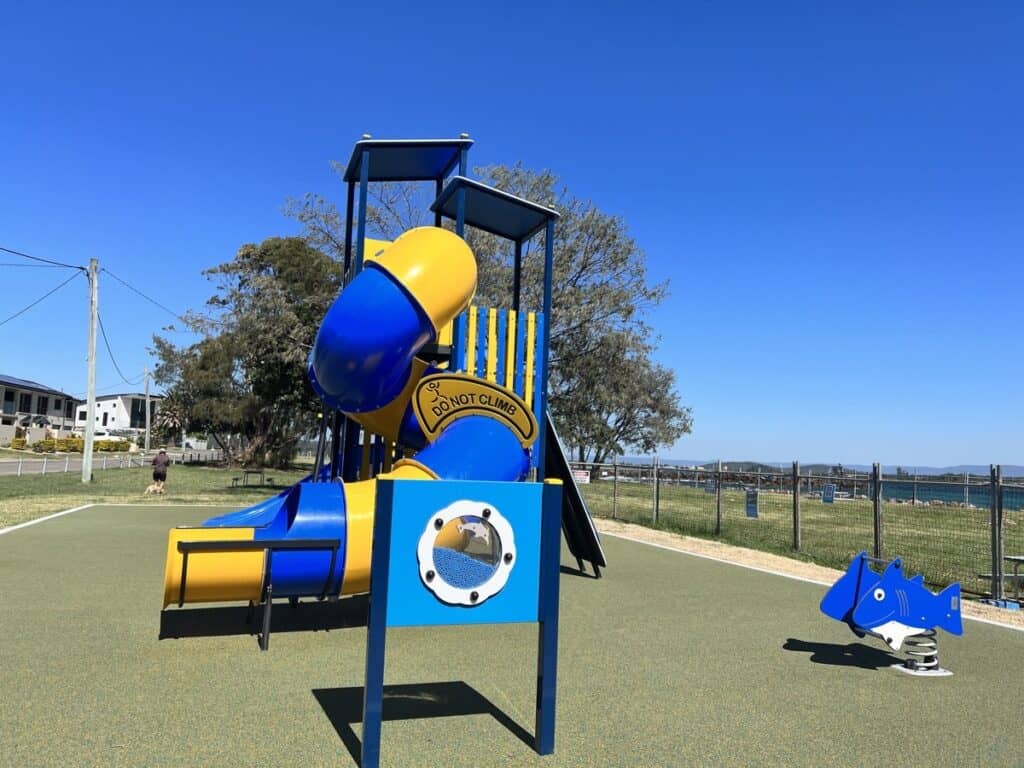 reids reserve playground lake macquarie