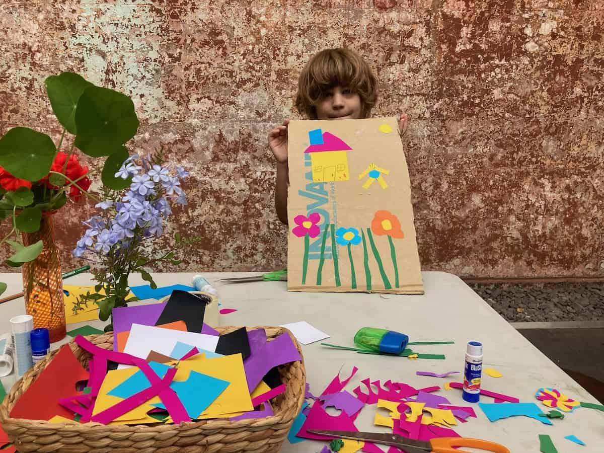 Free art sessions