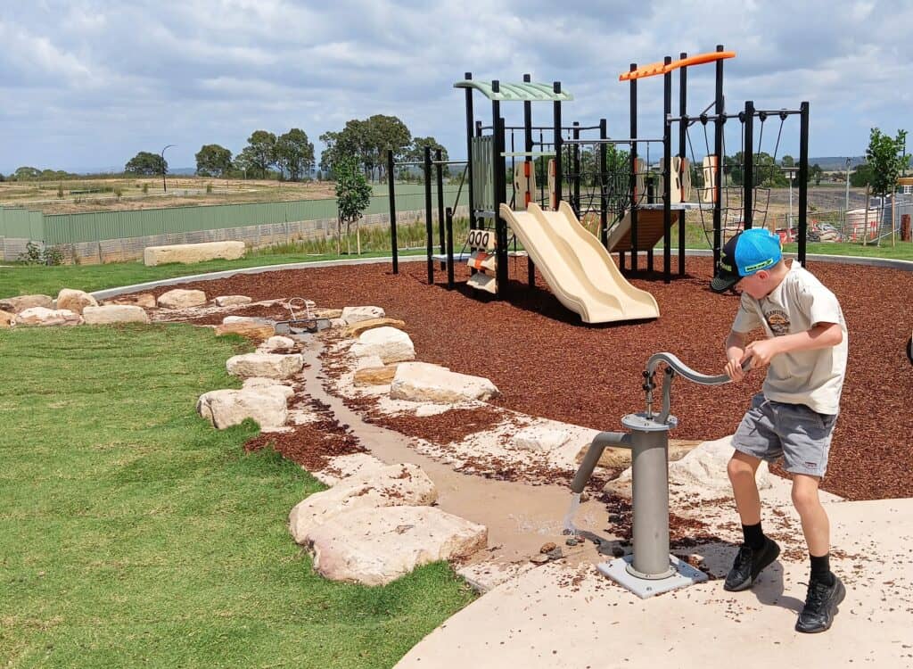 Roy Jordan Oval play space